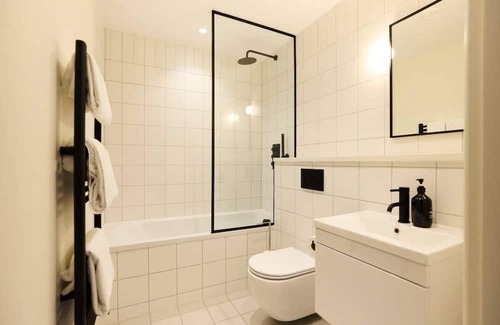 St. Dunstan's Apartamento | The East London Mile Secret - Charming 1bdr Flat