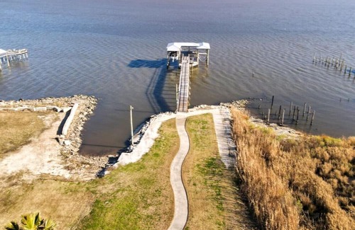 Lake Catherine Casa | Lake Catherine Family Ready Home | Private Pier