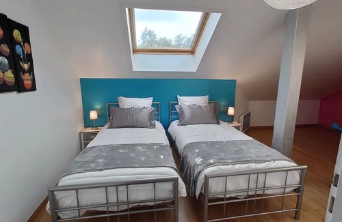 Amage Casa | Homerez - Big house for 10 ppl. with jacuzzi and terrace at Amage