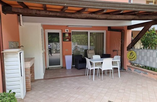 Fiumaretta Apartamento | Cozy vacation home a stone's throw from the sea...