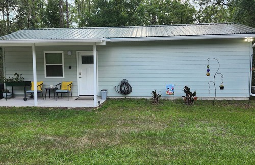 Lecanto Casa | Quiet 1 bedroom close to everything but off the main road. Pet friendly.