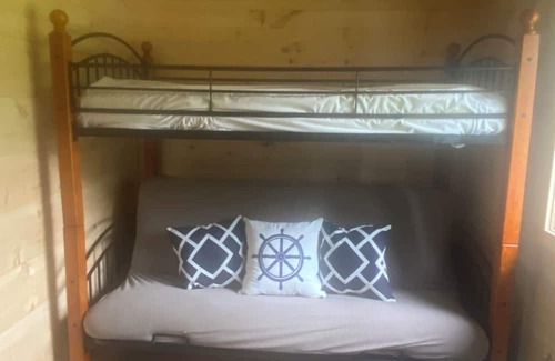 Burnt River Cabina | Newly renovated cozy cabin on beautiful river with great swimming and kayaking