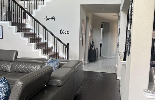 Manvel Casa | 4 Bedroom 2 Story in Del Bello Lakes 20 Minute Drive to Houston Medical Center