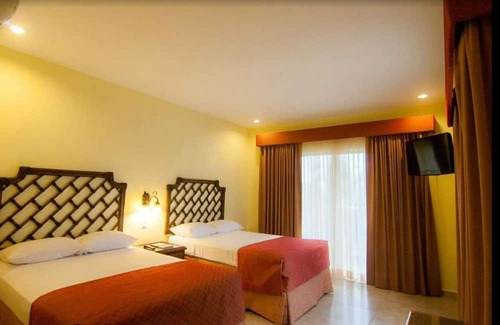 San Juan Casa | Beach Hotel-Resort View (free breakfast)
