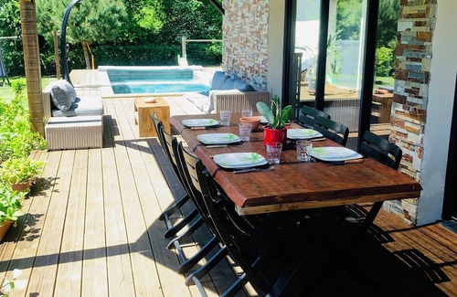 Castandet Casa | Maison de Vacances Design Avec Piscine Chauffée et Spa