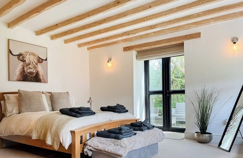Alfreton Cabaña | 1 bedroom accommodation in Shirland, near Alfreton