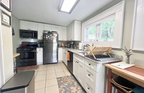 Thomas Casa | Riverview, Entire Home In Thomas West Virginia