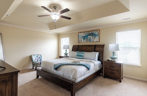 Dacula Casa | Luxurious 4-Bedroom Retreat with 5-Star Amenities