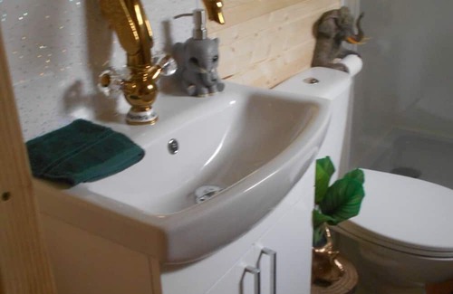 Hambleton Cabina | Charming 1-Bed Lodge close to Blackpool/Cleveleys