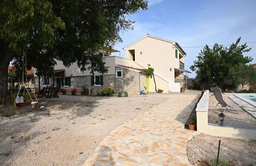 Pirovac Apartamento | Apartment B&B Linda - with pool: R1(4) - Pirovac, Riviera Sibenik, Croatia