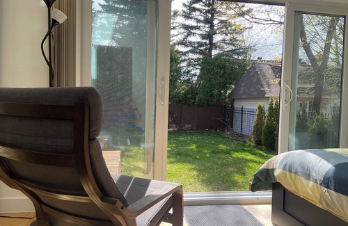 Longueuil Apartamento | Vrbo Property