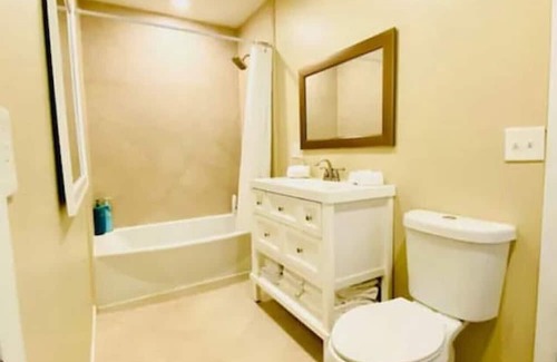 Kettering Casa | Friends & Family Oakwood-Kettering, UD Home 2Bd2Ba