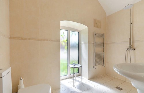 Grantham Cabaña | 2 bedroom accommodation in Gonerby Grange