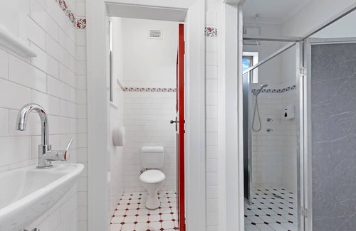 Leichhardt Apartamento | MetaWise Sydney inner City Twin Bed Share Room