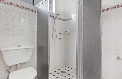Leichhardt Apartamento | MetaWise Sydney inner City Twin Bed Share Room