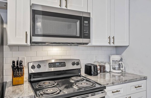 Tower Grove South Casa | Beautiful Tower Grove Unit, Recently Renovated 2N