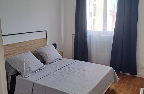 Thiais Apartamento | Un Appartement 7 Personnes Agréables et Tranquille, Bien Desservis