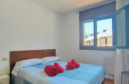 Sort Apartamento | Apartamento 2 Hab. con Balcón, Acceso a la Piscina