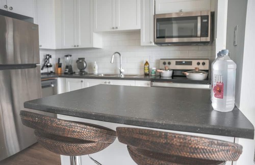 Brantford Condominio | Heart of Brantford. Your Home Away From Home!