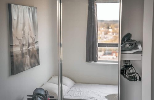 Brantford Condominio | Heart of Brantford. Your Home Away From Home!