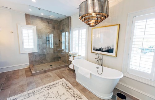Kingsmill Casa | The Estate is a 7,000 square foot private estate that is designed to impress.