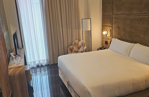 Centro histórico de Badajoz Hotel | Hotel Tres Campanas
