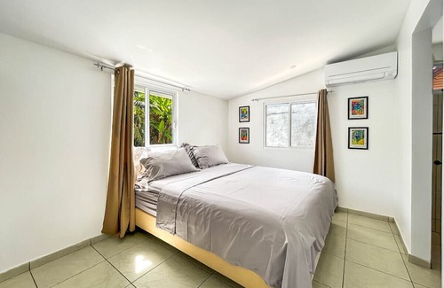 Tiahura Casa | Free Kayaks - A/C - King Bed - Fare Piti