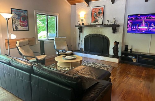Jackson Casa | Newly Renovated Chalet