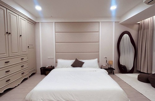 Datong Apartamento | 3 minutes to taoyaun airport MRT / 5mins to night market! 6 people max apartment