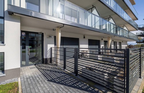 Dziwnow Apartamento | Apartment With Parking by Renters