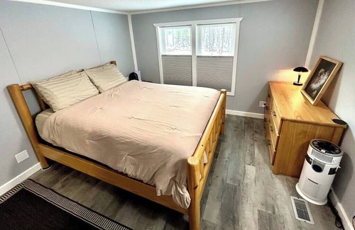 Merriweather Casa | Marko's ~ Close to Trails & Lake Gogebic!
