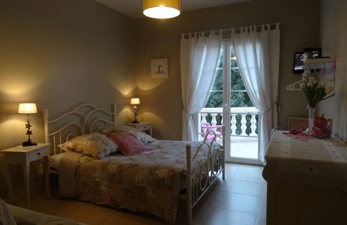 Poulx Casa | La Maison du Bonheur, les Cigales Avec Piscine Entre Nimes et Uzes