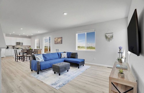 Longmont Casa | Centrally Located home near Boulder, Fort Collins, and the Rockies