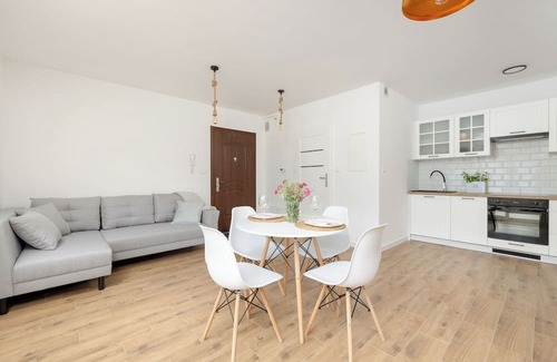 Darlowko Apartamento | Bright Studio in Darlowo by Renters