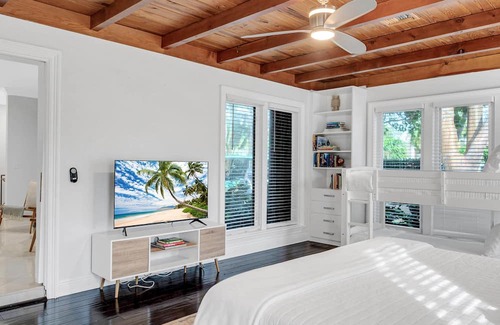 Harbor Beach Casa | Private Neighborhood Heated Pool Walk To Beach Lush Surroundings Harbor Key