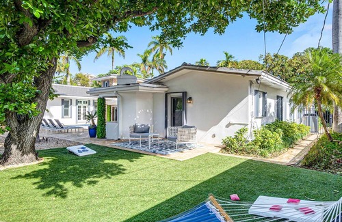 Harbor Beach Casa | Private Neighborhood Heated Pool Walk To Beach Lush Surroundings Harbor Key
