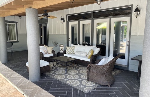 Jacksboro Casa | The Big House at Indian River on Norris Lake