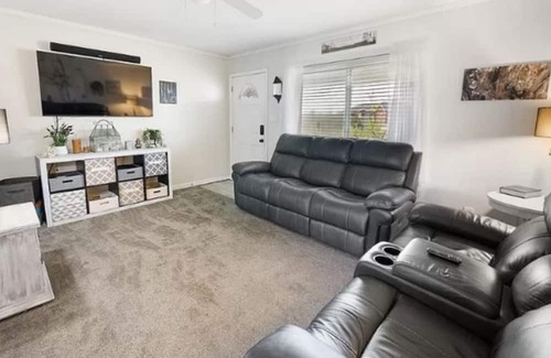 Thomas Drive Casa | FUN in the SUN