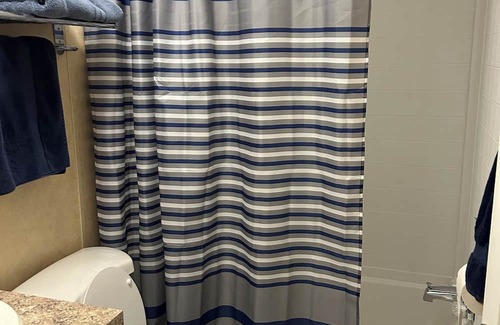 Pickens Casa | Getaway to Pickens, SC. Only minutes to the mountains, the lake or Clemson!