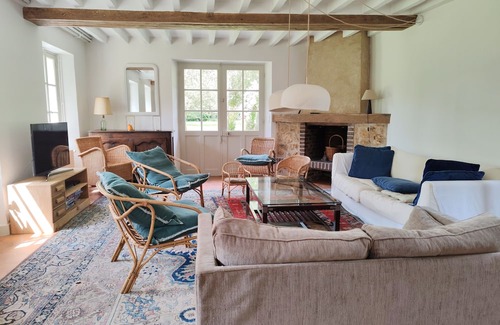 Autheuil-Authouillet Casa | Havre de Paix Entre Paris et Deauville - La Maison de la Foret