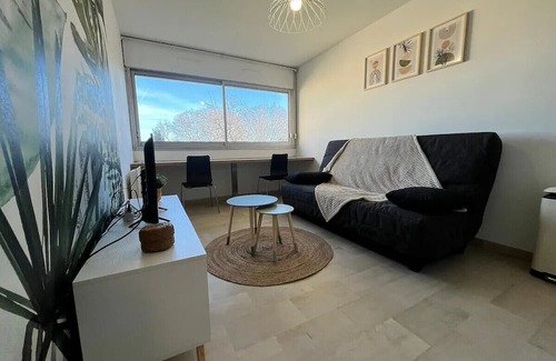 Beaux Arts-Boutonnet Apartamento | Magnificent Boutonnet studio, 10 min hypercentre