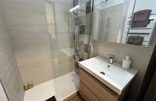 Beaux Arts-Boutonnet Apartamento | Magnificent Boutonnet studio, 10 min hypercentre