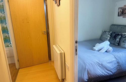 Broxbourne Casa | Lux 1 bedroom and 1 private bathroom in a shared flat cheshunt Broxbourne