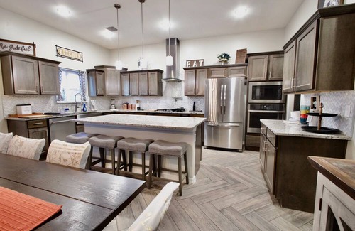Biggs Field Casa | Tierra Haven Farmhouse Retreat. Charming home on El Paso's east side.