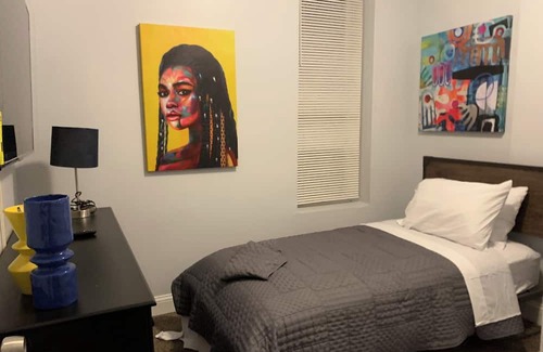 Academy - Sherman Park Casa | Urban Vivacious Family Oriented Home. 8 Minutes from Downtown St Louis!