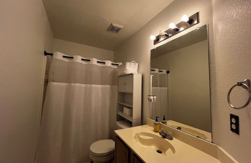 Mesquite Casa | Cozy home in Mesquite. Within walking distance from Mesquite Rodeo.