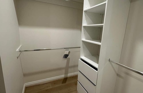 Truganina Casa | Private En-Suite in a Luxury House