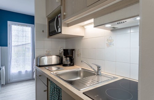 Mache Casa | Holiday Home '2 - Maison T3 Confort' with Shared Pool, Private Terrace and Shared Garden