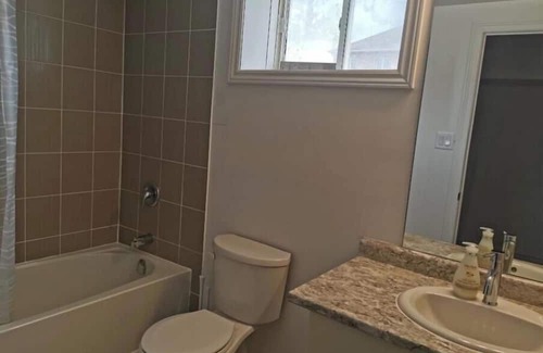 Dundalk Casa | Cozy self contained basement apartment in Dundalk Ontario..