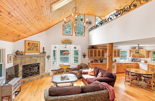 Mountain Springs Casa | Smoky Mountain Magic North Carolina